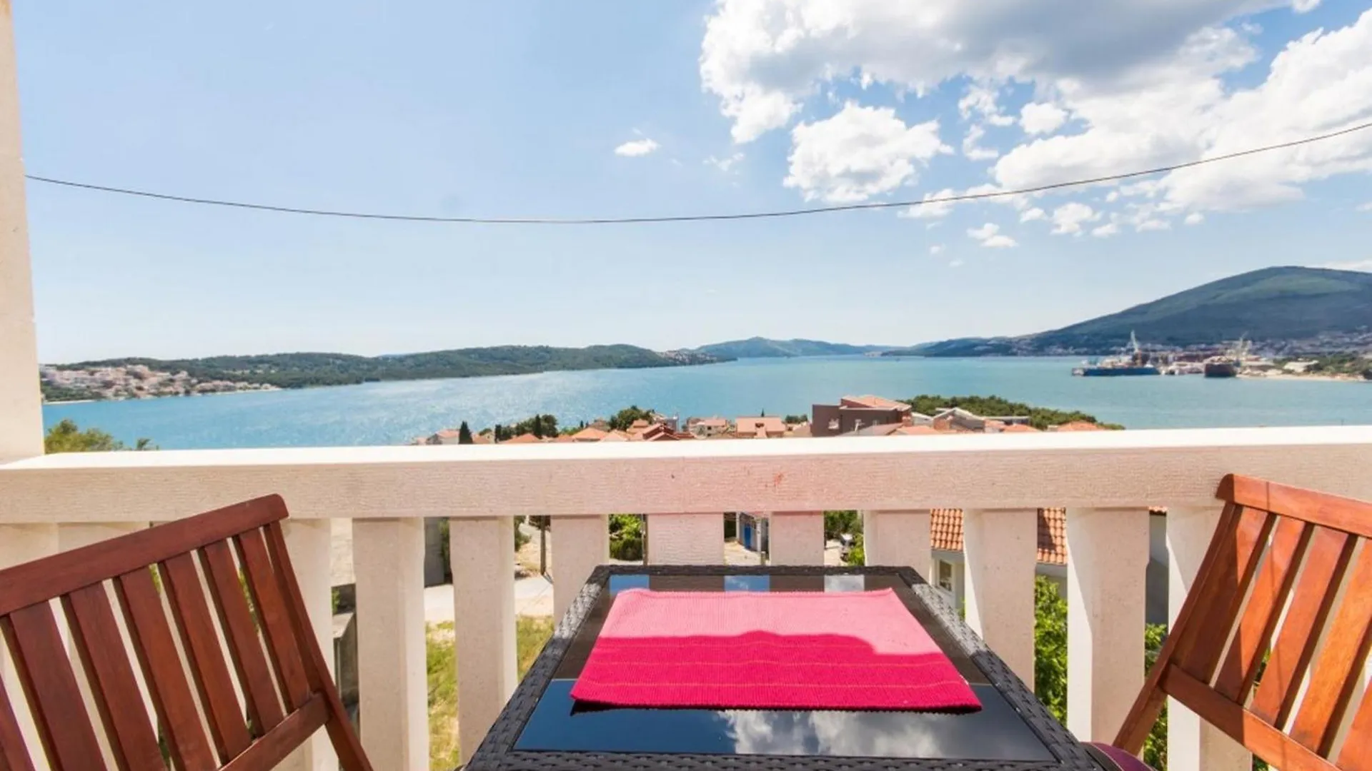 Villa Stil Trogir 0*,  Croatia